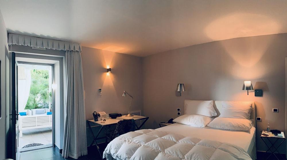 La Suite Boutique Hotel Прочида Экстерьер фото